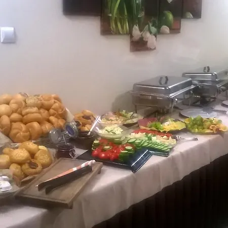 Arka Alojamento de Acomodação e Pequeno-almoço 2*