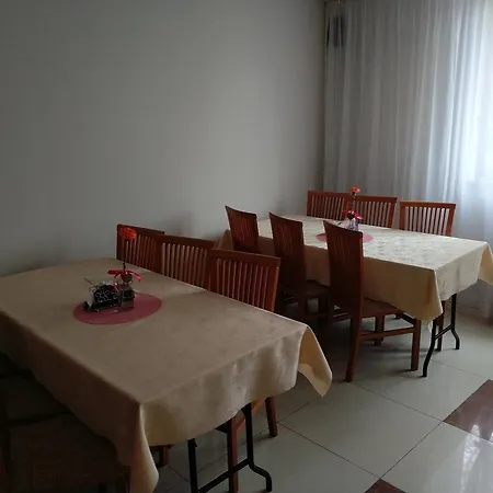 Arka Alojamento de Acomodação e Pequeno-almoço Cracóvia